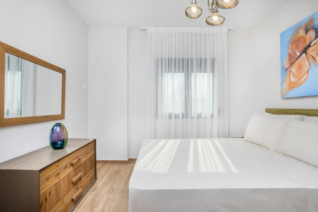 Epta Villas Luxury Redefined Aya Paraskevi Dış mekan fotoğraf